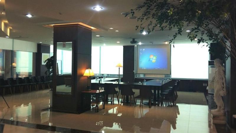 Dawn Beach Hotel Busan Buitenkant foto