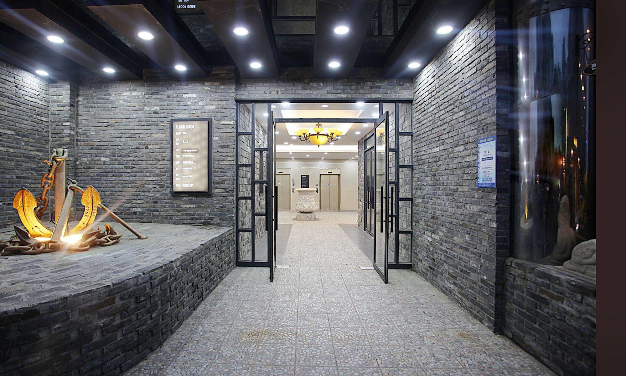 Dawn Beach Hotel Busan Buitenkant foto